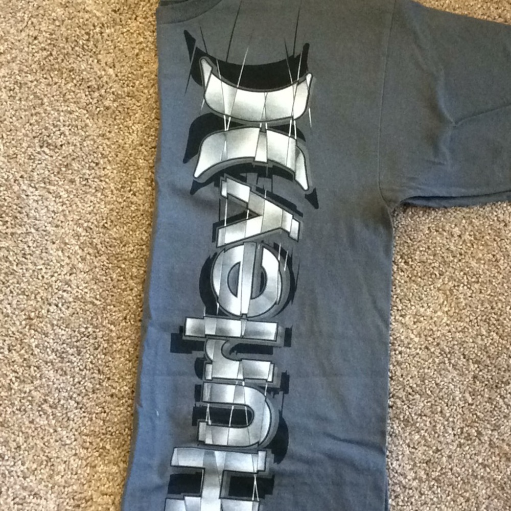 Men's shirt